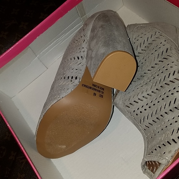 Sude open toe heel booties - Picture 2 of 3